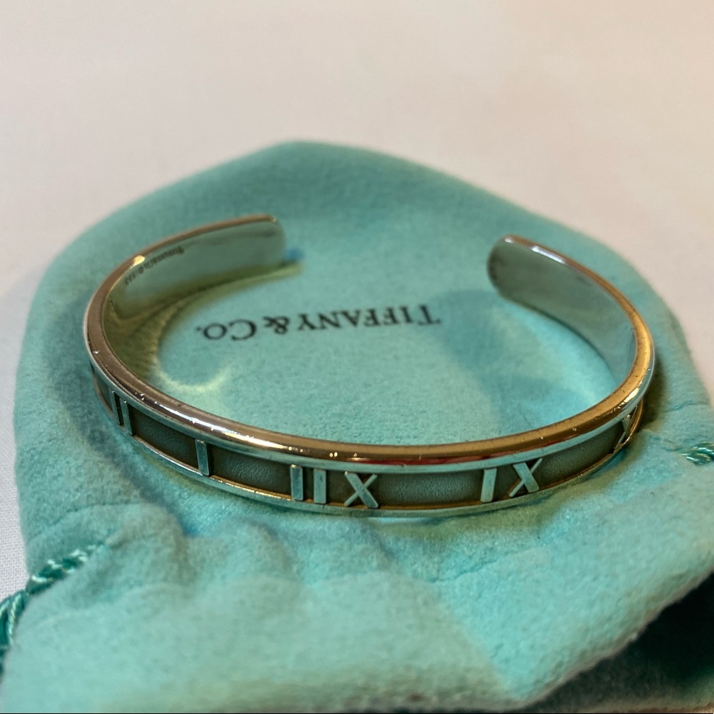 Tiffany & Co. Sterling Silver Atlas Cuff Bracelet small size 6.5
